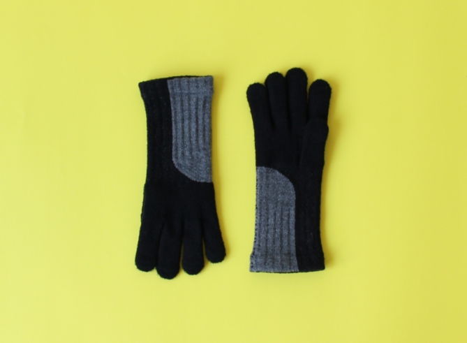 % GLOVES BLOCK Black 70% Gray 30%