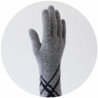 % GLOVES　CROSS　Light gray 90%　Black 10%