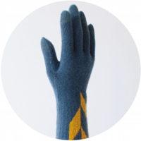 % GLOVES　POLYGON　Blue 70%　Yellow 30%