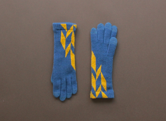 % GLOVES　POLYGON　Blue 70%　Yellow 30%