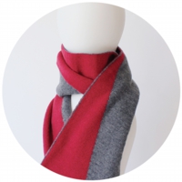 % SCARF BLOCK Red 50% Gray 50%