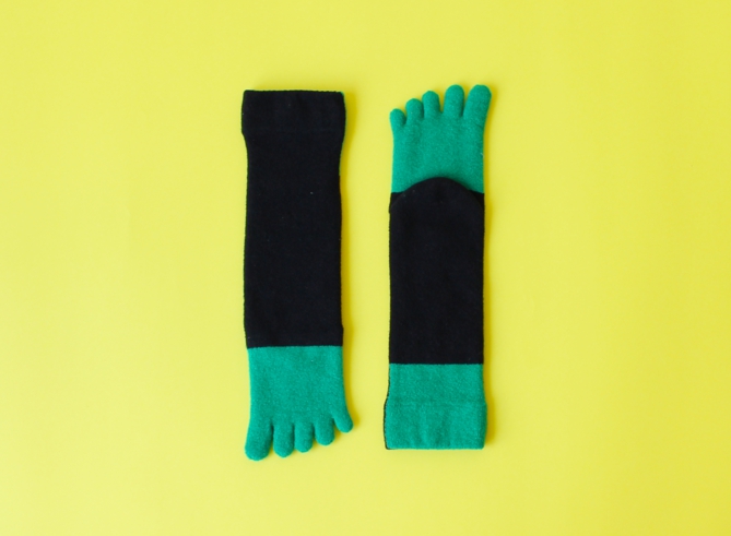 % FIVE TOE SOCKS BLOCK Black 70% Green 30%