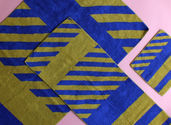 % TOWEL STRIPE  Blue 50% Yellow 50%