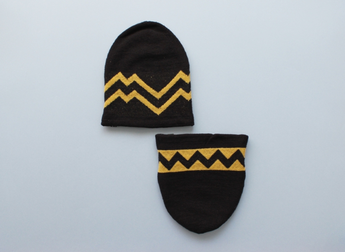 % KNIT CAP LINE Black 90% Yellow 10%