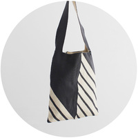 % SHOULDER BAG　STRIPE　Dark gray 60% Ivory 40%