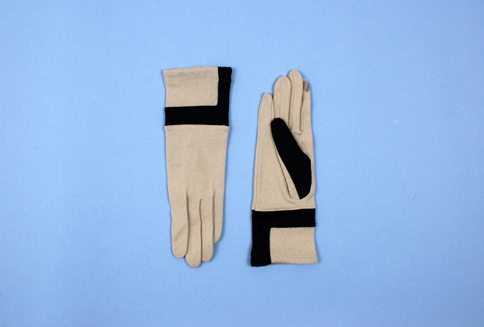 % Jersey Gloves　LINE　Beige 90％ Black 10％