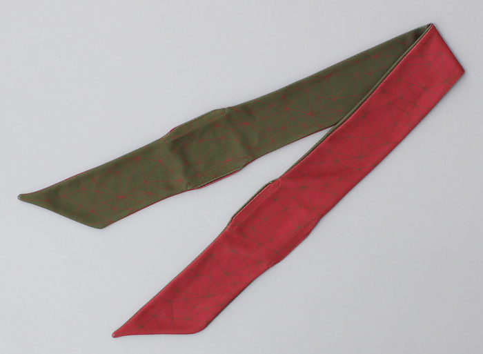 % COOL SCARF　POLYGON　Dark red 50%　Khaki 50%