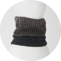 % CASHEMERE NECK WARMER Black 70% Brown 30%